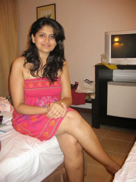 Desi Indian Wife Porn Pics & Naked Photos